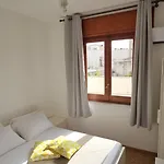 דירה Arimondi 100 *